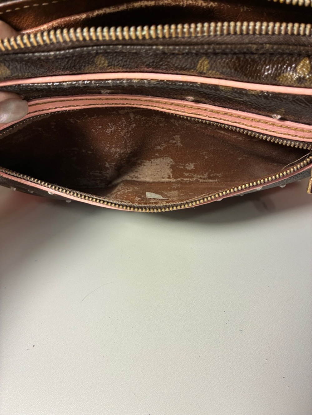 Louis Vuitton Monogram Marly Dragonne GM clutch bag - Picture 7 of 17